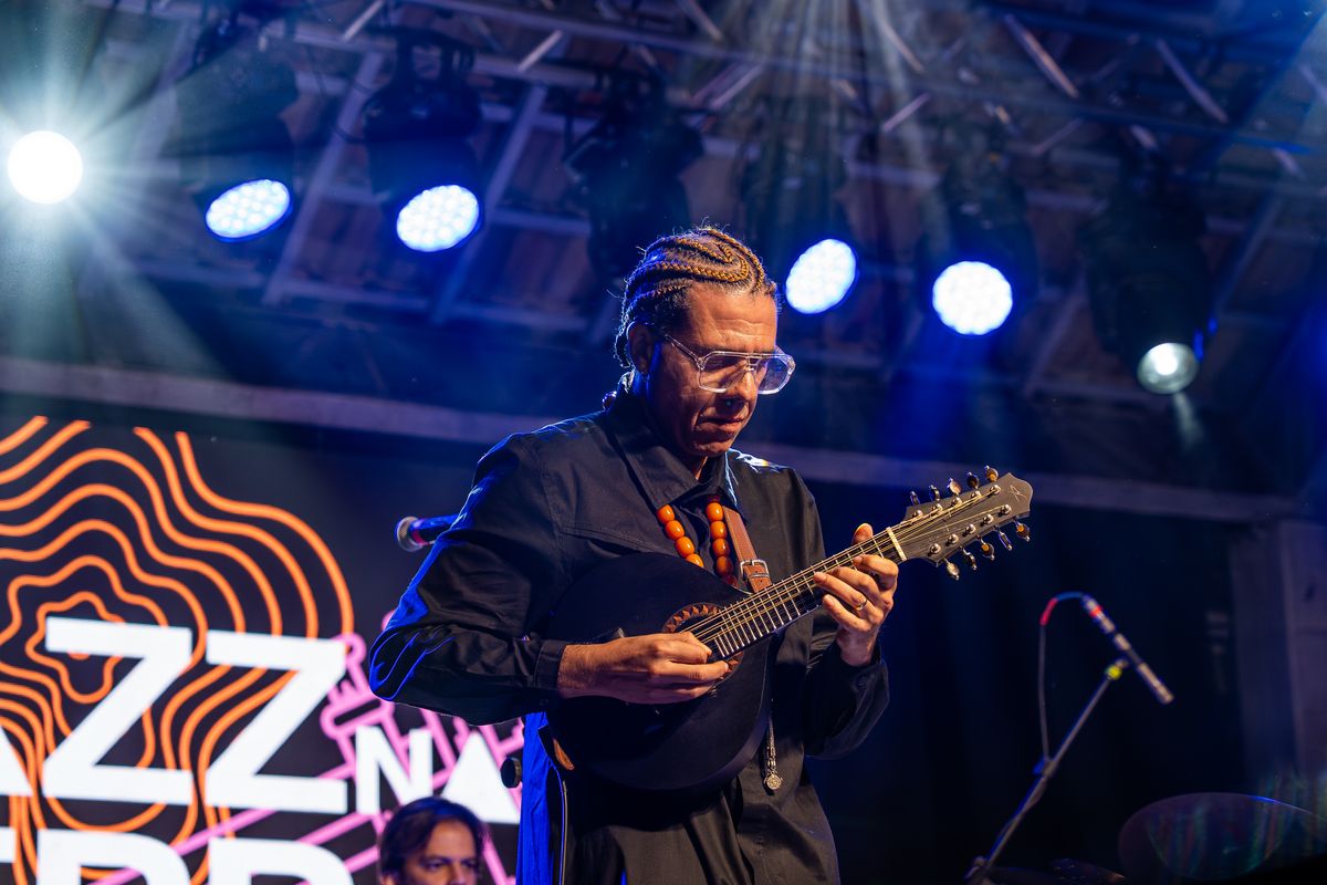 Hamilton de Holanda Trio